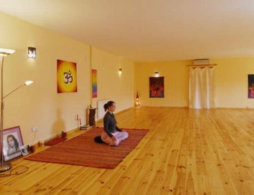 Cómo Crear tu Propia Rutina de Yoga en Casa