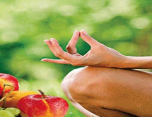 Alimentación y Yoga: Qué Comer para Mejorar tu Práctica